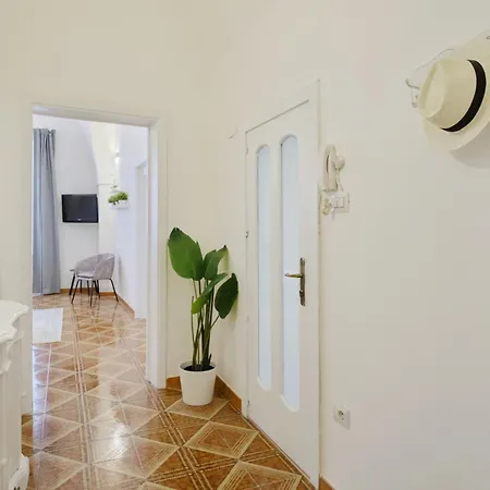 Abuela Teta - Sea Front - Piano 2 Apartment
